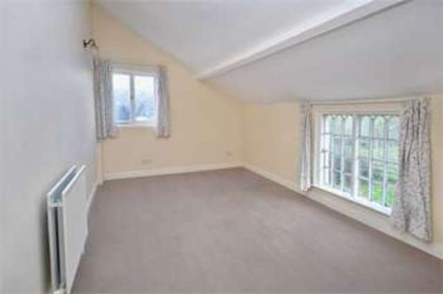  Image of 5 bedroom Farm House for sale in Pitchcott Aylesbury HP22 at Carters Lane  Pitchcott, HP22 4HU