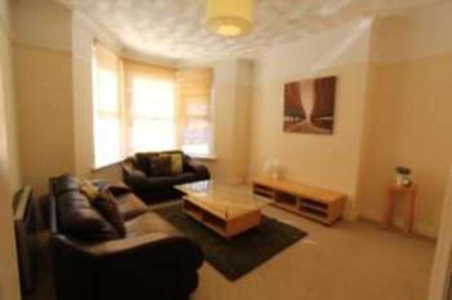  Image of 2 bedroom Flat for sale in Cathays Terrace Cathays Cardiff CF24 at Cathays Cardiff Roath, CF24 4HZ