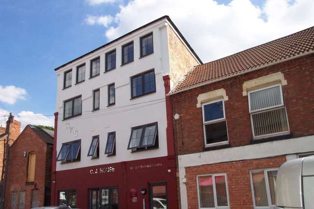 Image of 1 bedroom Apartment to rent in Cavendish Road Leicester LE2 at Cavendish Road Aylestone Leicester, LE2 7PJ