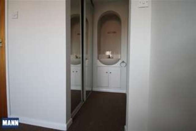  Image of 2 bedroom Flat to rent in Chalice Way Greenhithe DA9 at Greenhithe, DA9 9PR