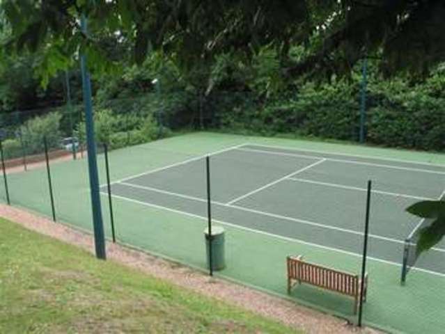  Image of 2 bedroom Apartment to rent in Chasewood Park Sudbury Hill Harrow-on-the-Hill Harrow HA1 at Harrow on the Hill, HA1 3YP