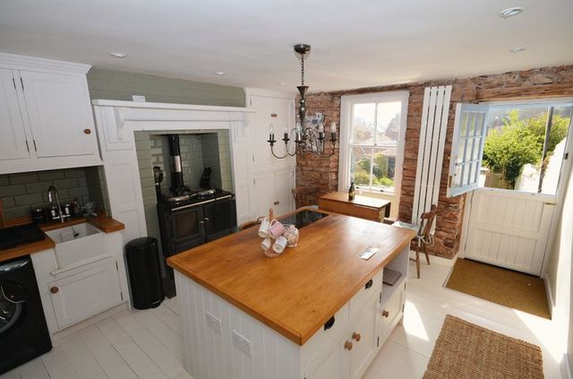  Image of 1 bedroom Terraced house for sale in Church Hill West Brixham TQ5 at Church Hill West  Brixham, TQ5 8EY