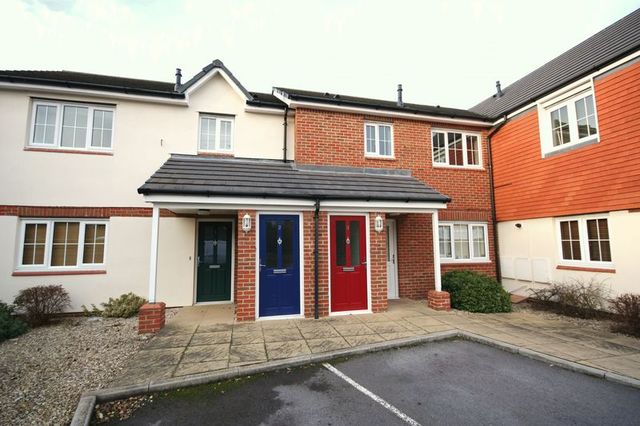  Image of 1 bedroom Flat to rent in Church Road Radley Abingdon OX14 at Church Road Radley Abingdon, OX14 3GN