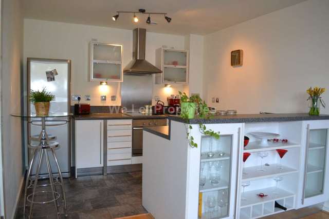  Image of 1 bedroom Apartment to rent in Blantyre Street Manchester M15 at Blantyre Street  Manchester, M15 4JT
