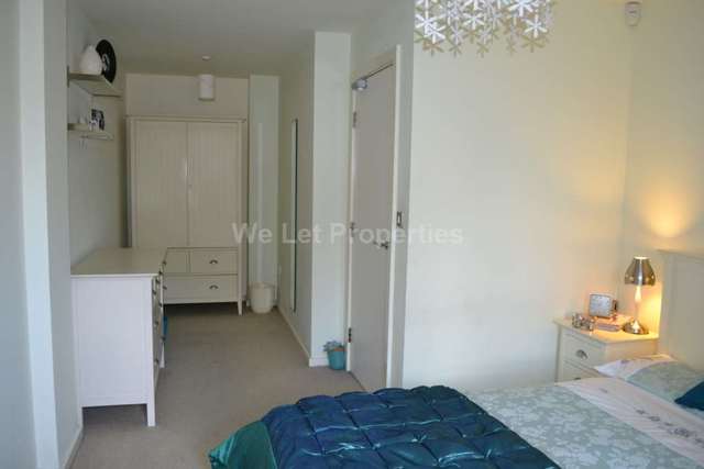  Image of 1 bedroom Apartment to rent in Blantyre Street Manchester M15 at Blantyre Street  Manchester, M15 4JT