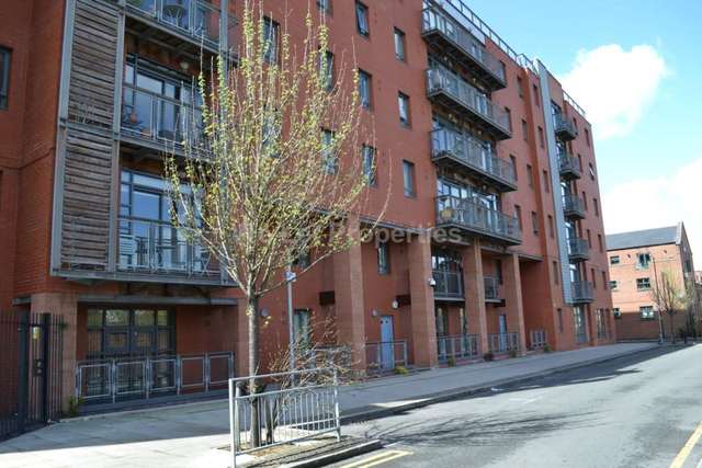  Image of 1 bedroom Apartment to rent in Blantyre Street Manchester M15 at Blantyre Street  Manchester, M15 4JT
