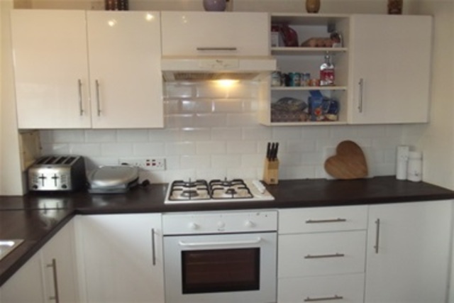  Image of 2 bedroom Detached house to rent in Claythorn Avenue Glasgow G40 at Calton Glasgow Glasgow, G40 2HB
