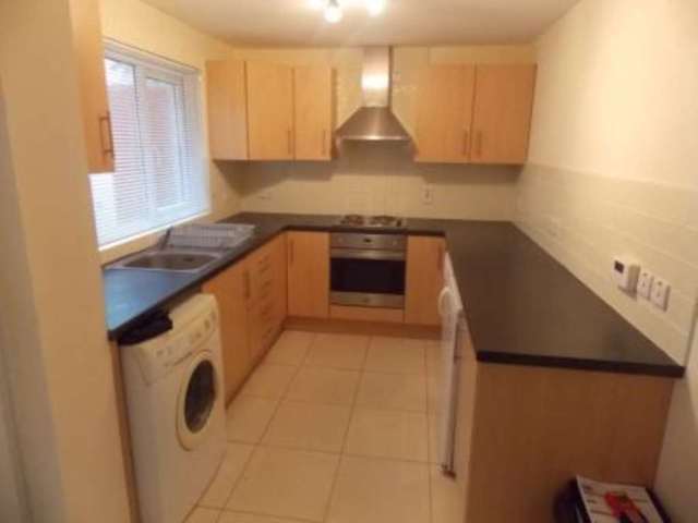  Image of 2 bedroom Retirement Property to rent in Clonavon Avenue Portadown Craigavon BT62 at Clonavon Avenue Portadown Craigavon, BT62 3AE