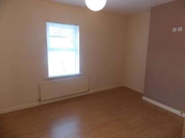  Image of 2 bedroom Retirement Property to rent in Clonavon Avenue Portadown Craigavon BT62 at Clonavon Avenue Portadown Craigavon, BT62 3AE