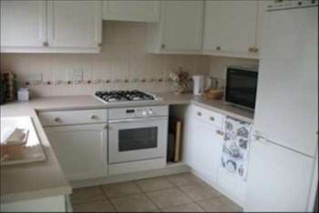  Image of 3 bedroom Detached house to rent in Collins Close Chandler
