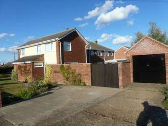  Image of 3 bedroom Detached house to rent in Conrad Road Carlton Colville Lowestoft NR33 at Oulton Broad  Lowestoft, NR33 8QB