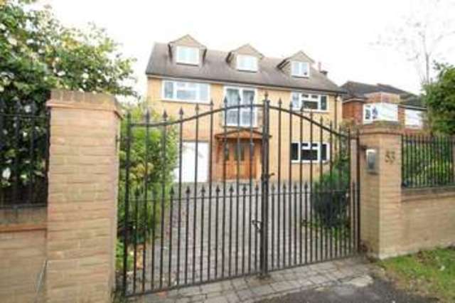  Image of 6 bedroom Detached house to rent in Coombe Lane West Coombe Kingston upon Thames KT2 at Coombe Lane West  Kingston Upon Thames, KT2 7EU