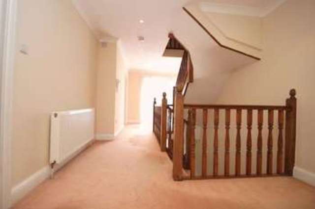  Image of 6 bedroom Detached house to rent in Coombe Lane West Coombe Kingston upon Thames KT2 at Coombe Lane West  Kingston Upon Thames, KT2 7EU