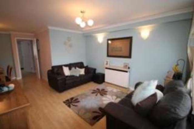  Image of 1 bedroom Flat for sale in Cooper Close Greenhithe DA9 at Greenhithe Kent Stone, DA9 9PN