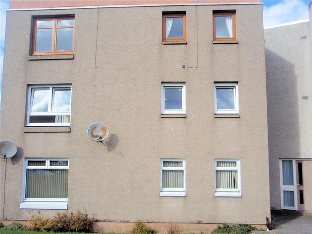  Image of 3 bedroom Flat to rent in Corrennie Circle Dyce Aberdeen AB21 at Dyce Aberdeen Aberdeen, AB21 7LL