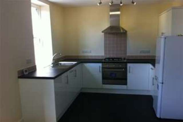  Image of 1 bedroom Flat to rent in Corunna Court Wrexham LL13 at Wrexham, LL13 8RX