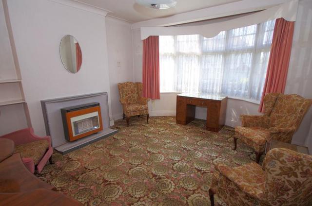  Image of 3 bedroom Detached house for sale in Courthouse Road London N12 at London, N12 7PJ