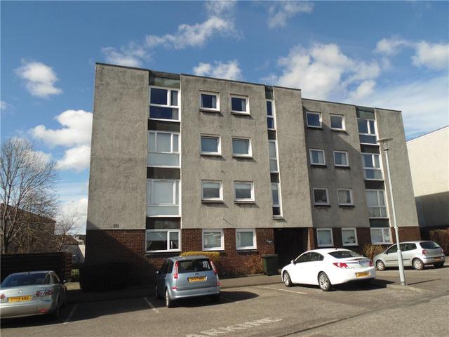  Image of 3 bedroom Flat to rent in Craigmount Hill Edinburgh EH4 at Corstorphine Edinburgh Edinburgh, EH4 8HW