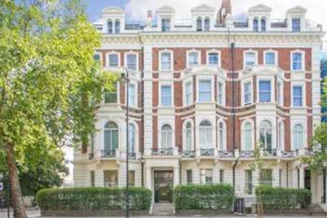  Image of 1 bedroom Flat for sale in Cromwell Road London SW5 at Earls Court London Earl