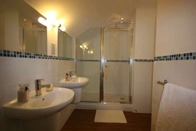  Image of 3 bedroom Town House to rent in Crookham Road Fleet GU51 at Crookham Road  Fleet, GU51 5TB
