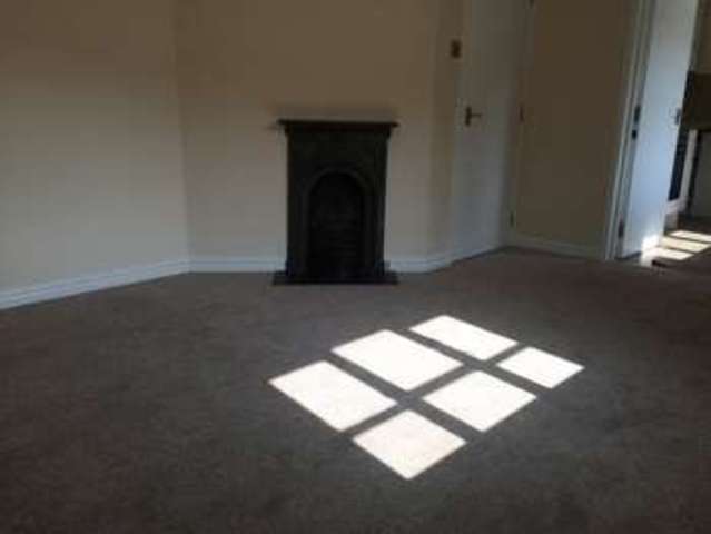  Image of 2 bedroom Flat to rent in Cross Lane Norwich NR3 at Norwich Norfolk, NR3 1BU