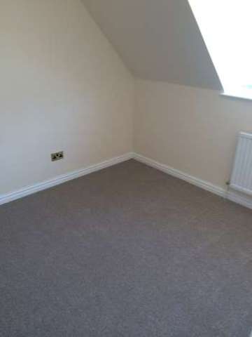  Image of 2 bedroom Flat to rent in Cross Lane Norwich NR3 at Norwich Norfolk, NR3 1BU