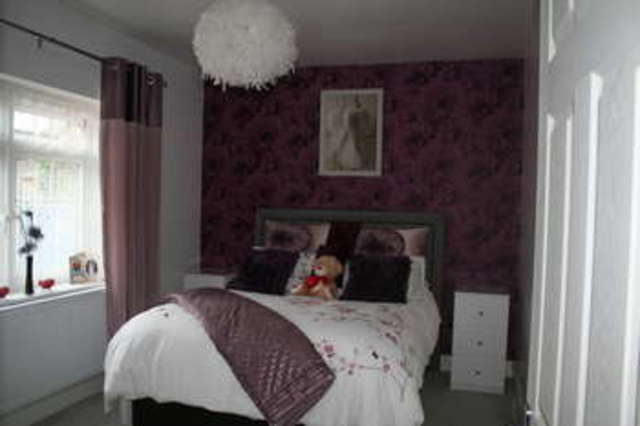  Image of 5 bedroom Bungalow to rent in Croydon Road Wallington SM6 at Surrey  Wallington, SM6 7LS