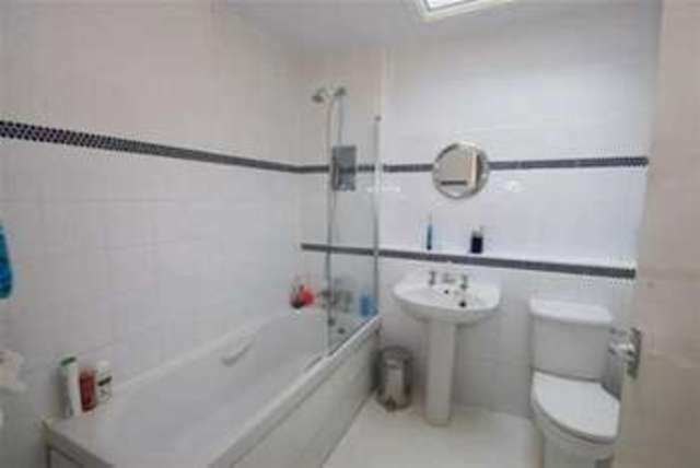  Image of 3 bedroom Detached house to rent in Dane Close Seaford BN25 at Seaford, BN25 1EB