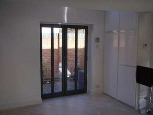  Image of 1 bedroom Detached house to rent in Duke Street Leamington Spa CV32 at Leamington Spa  Royal Leamington Spa, CV32 4TR