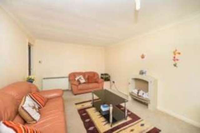  Image of 2 bedroom Flat for sale in Cockerell Rise East Cowes PO32 at East Cowes Isle of Wight Osborne, PO32 6JL