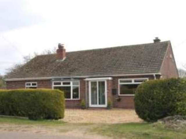  Image of 3 bedroom Bungalow for sale in Gayton Road East Winch King