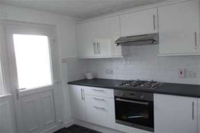  Image of 3 bedroom Terraced house to rent in Elphinstone Crescent East Kilbride Glasgow G75 at Glasgow, G75 0PP
