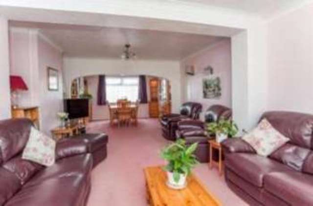  Image of 3 bedroom Semi-Detached house for sale in Eynsford Road Greenhithe DA9 at Greenhithe Kent Greenhithe, DA9 9HB