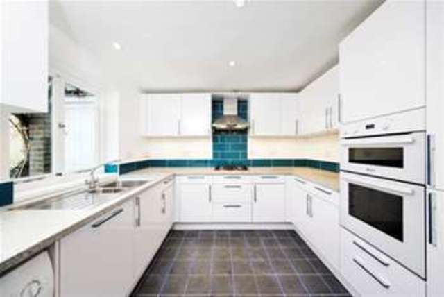  Image of 4 bedroom Detached house to rent in Eyot Green London W4 at London, W4 2PT