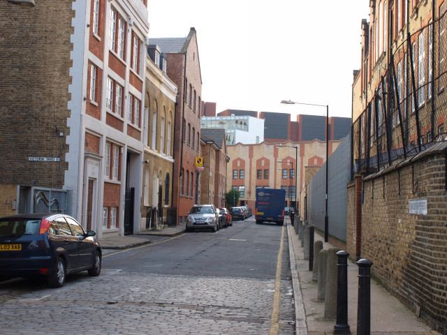  Image of 1 bedroom House Share to rent in Fairclough Street London E1 at London, E1 1RY