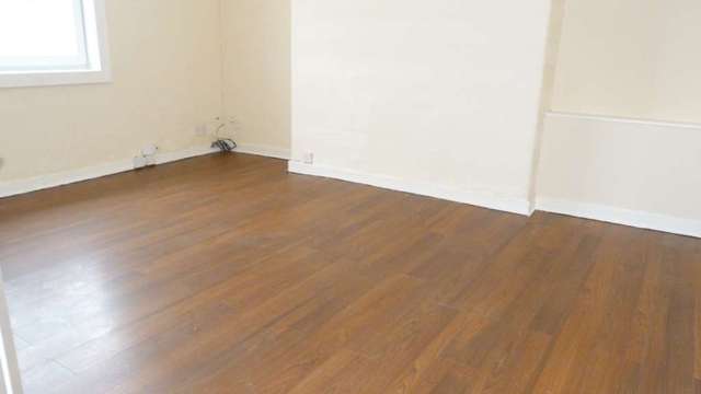  Image of 3 bedroom Apartment to rent in Finnieston Street Greenock PA15 at Finnieston St  Greenock, PA15 2LB