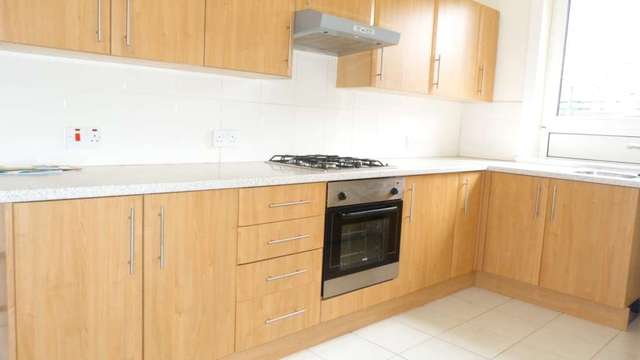  Image of 3 bedroom Apartment to rent in Finnieston Street Greenock PA15 at Finnieston St  Greenock, PA15 2LB
