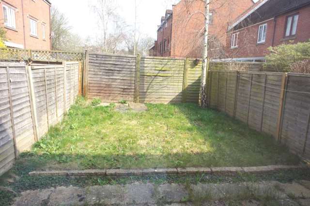 Image of 3 bedroom Terraced house to rent in Fishers Field Buckingham MK18 at Fisher Field  Buckingham, MK18 1SN