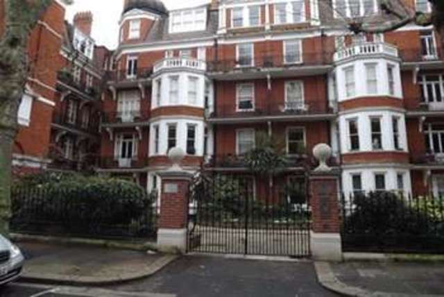  Image of 1 bedroom Flat to rent in Fitzgeorge Avenue London W14 at London, W14 0SZ