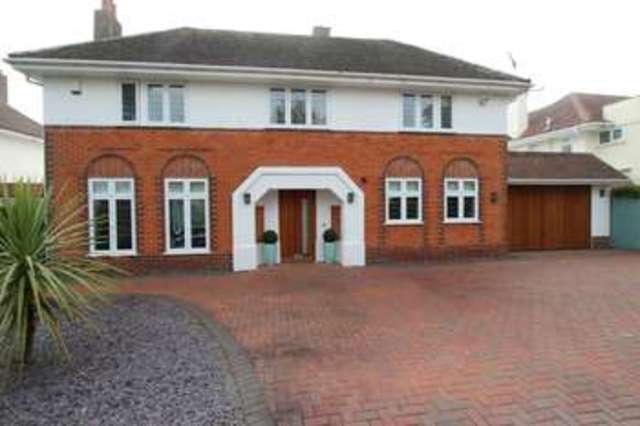  Image of 4 bedroom Detached house for sale in Seaway Avenue Friars Cliff Mudeford Christchurch BH23 at Friars Cliff Christchurch Dorset, BH23 4EU