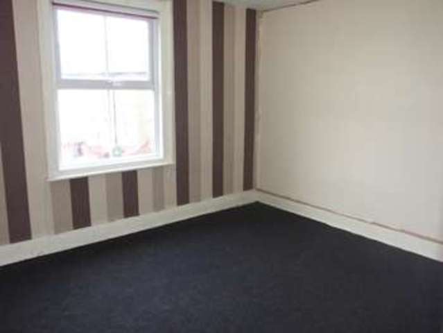  Image of 1 bedroom Terraced house to rent in Gower Street Reading RG1 at Reading Berkshire Reading, RG1 7PE