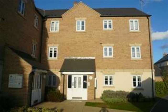  Image of 2 bedroom Flat to rent in Dainty Grove Grange Park Northampton NN4 at Northampton, NN4 5DX