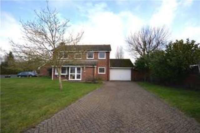  Image of 5 bedroom Detached house to rent in Greenacres Avenue Winnersh Wokingham RG41 at Winnersh Wokingham Winnersh, RG41 5SX