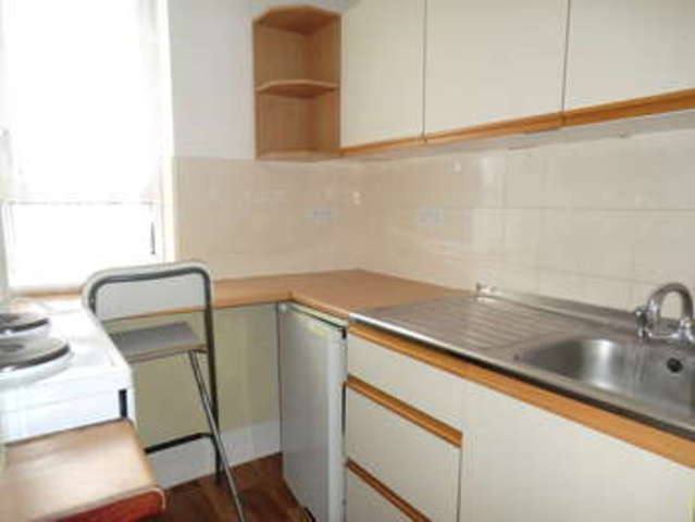  Image of 8 bedroom End of Terrace for sale in Grosvenor Road Coventry CV1 at City Centre  Coventry, CV1 3FZ