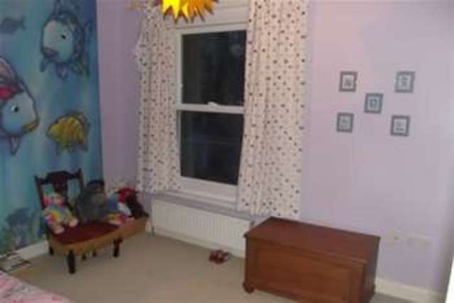  Image of 5 bedroom Detached house to rent in Grosvenor Road Southampton SO17 at Southampton, SO17 1RT