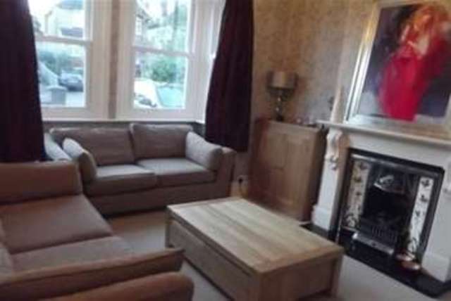 Image of 5 bedroom Detached house to rent in Grosvenor Road Southampton SO17 at Southampton, SO17 1RT