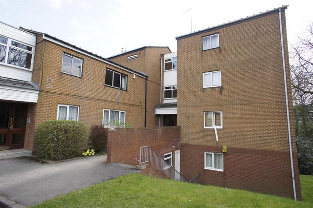 Image of 1 bedroom Flat to rent in Crabtree Lane Sheffield S5 at Crabtree Sheffield Fir Vale, S5 7AY