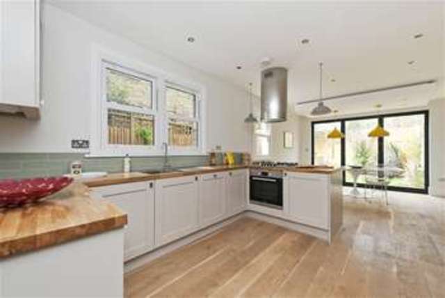  Image of 4 bedroom Terraced house for sale in Harpenden Road London SE27 at West Norwood, SE27 0AE