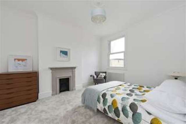  Image of 4 bedroom Terraced house for sale in Harpenden Road London SE27 at West Norwood, SE27 0AE