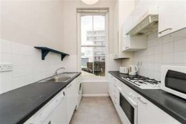  Image of 2 bedroom Flat to rent in Hatherley Grove London W2 at London, W2 5RB
